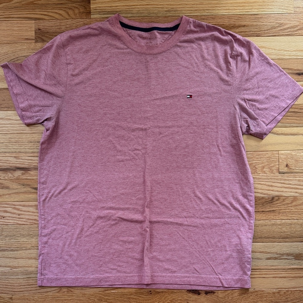 Tommy Hilfiger Men's Heathered Pink Tee